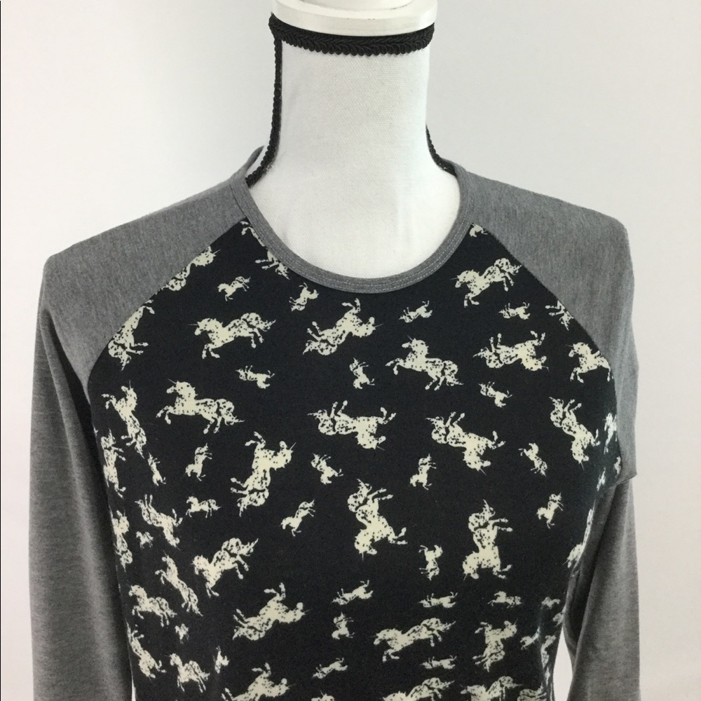 LuLaRoe Randy Size Small Unicorns Graphic